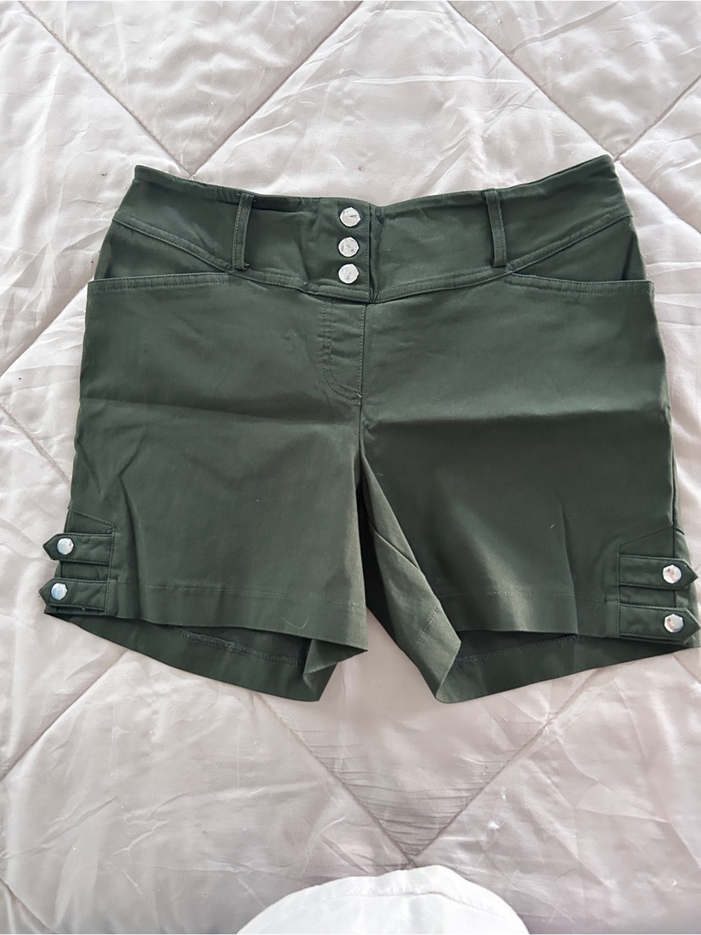 Rekucci "Ease Into Comfort" Stretchable Pull-On 5" Slimming Tab Short